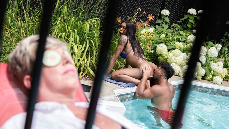 Shemale Sex by the Water Part 2