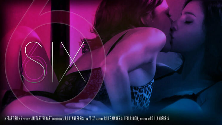 Rilee Marks Gets Down with Lexi