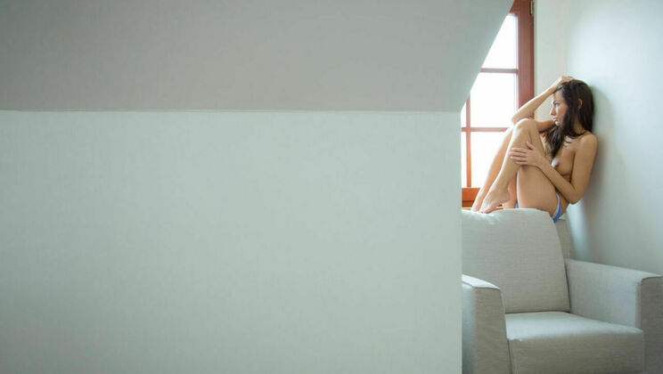 Close Up Sexy Striptease (2014)