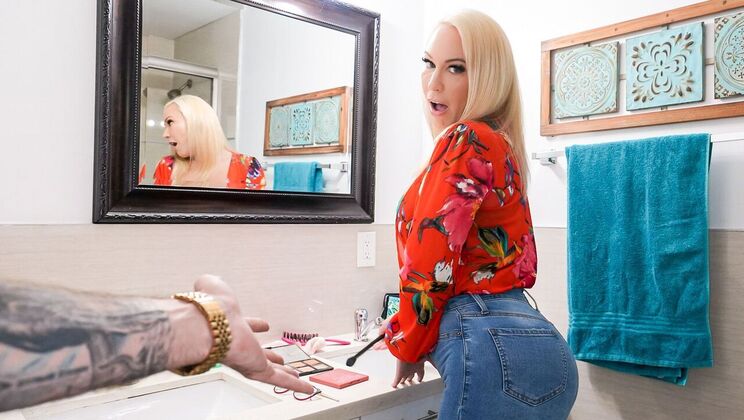 Stepmom Mellanie Monroe Gets Caught