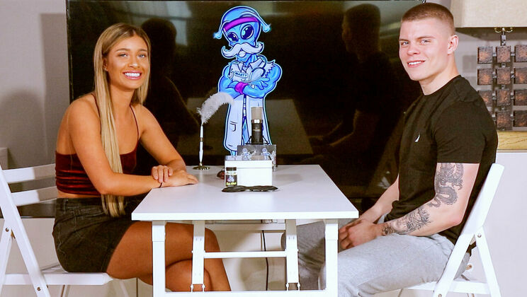 Blonde Bombshell Angelica Foster Gets Naughty with Brock Perry