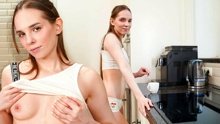 Eliza Masturbates in Her Favorite Position