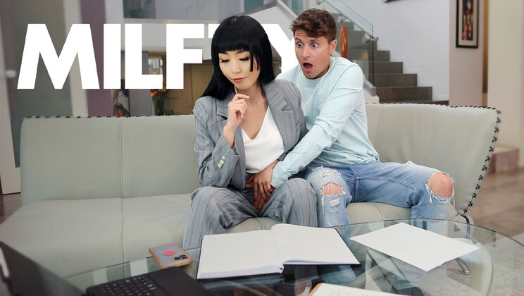 Stepmom Marica Hase's Bra and Panties Fucking