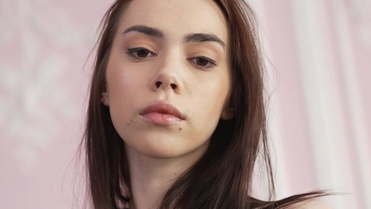 Newbie Teen Alice Atwood in Anal Hardcore