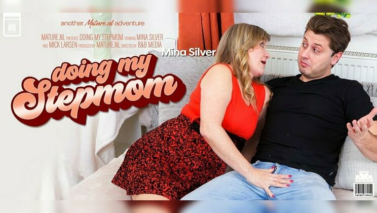 Young guy loves his big cock and stepmom's big butt