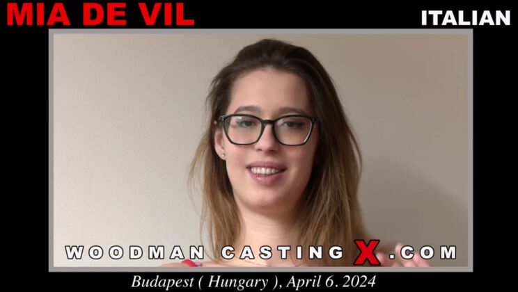 Mia De Vil Casting - Hardcore Anal & 69
