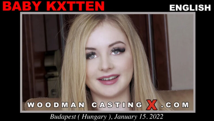 Kxtten in a Blonde Threesome