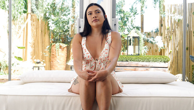 Mimi Does Standing Doggystyle for the Camera