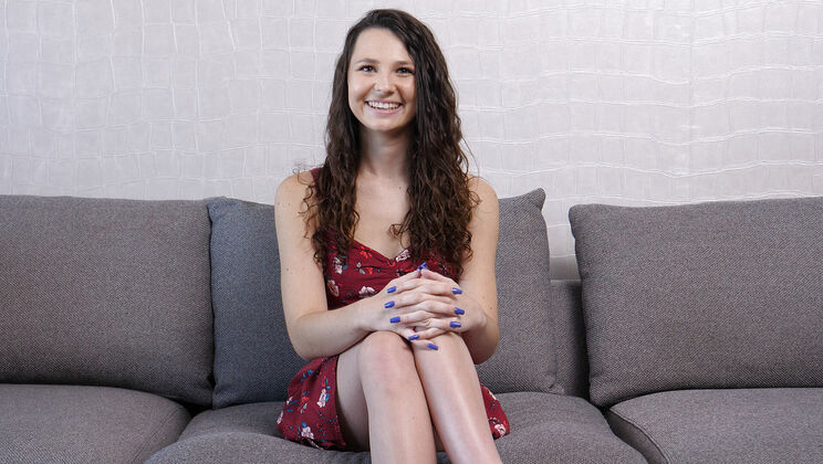 Auditioning Liz for Porn