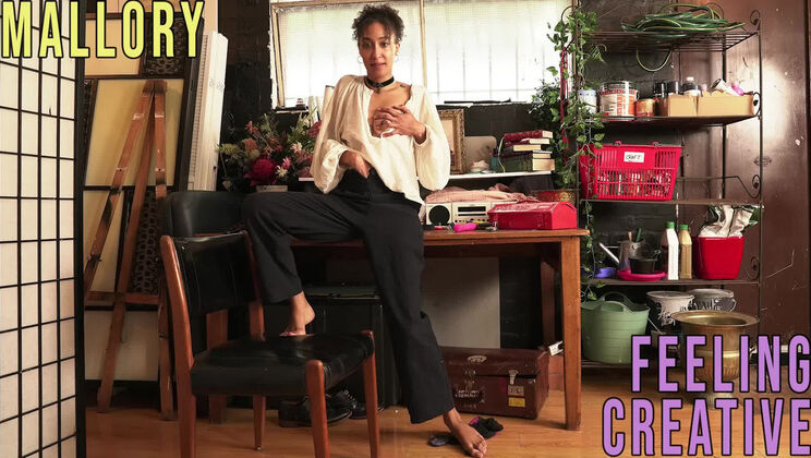 Aussie Mallory's Masturbation Session