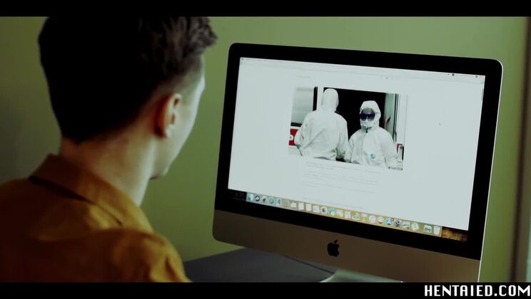 Mr. Alien Pounds Petite Haneen Deep