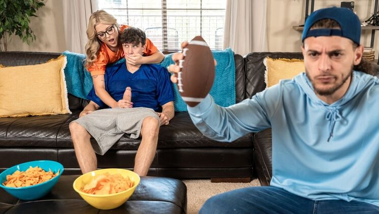 College Girl Jill Taylor Wants Anal But BF Parker Ambrose Refuses