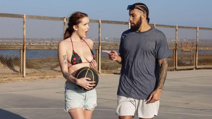Basketball Honey Chloe Takes Big Cock From James Angel