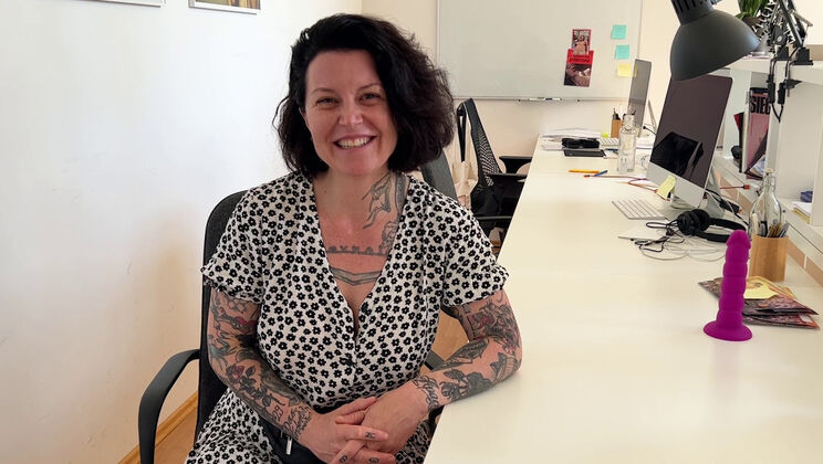 Boat Threesome Fun - Delfine, Lana & Rink in Action