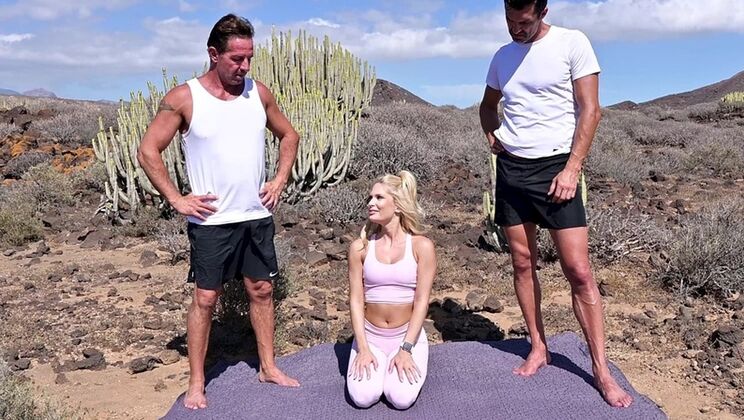 Candee Licious MMF Anal Threesome