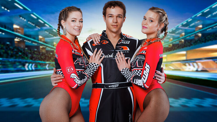 [StepSiblings] - Braless Stepsisters Chloe & River: Gagging on Dick for Audition - River Lynn - Jayden Marcos - Chloe Rose