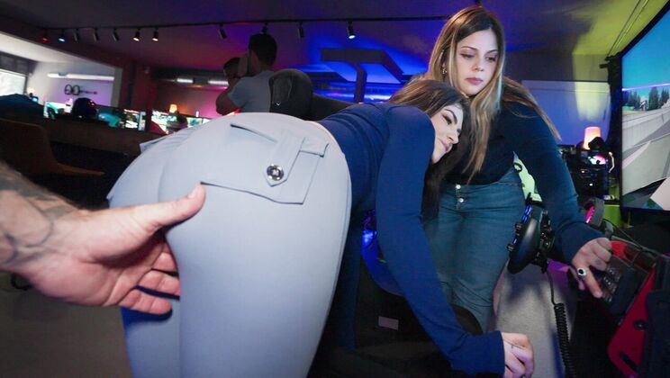 Joey Gets a Racy Blowjob at the Arcade