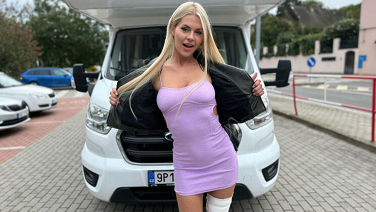 Charlie Dean Fucks Czech MILF Zlata Shine in RV Rehab