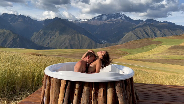 Hot Tub Sex Machine: Nate & Rain POV Handjob and Cum on Tits