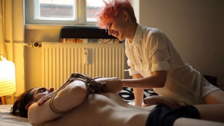 Vicky & Eric: Female POV Hetero Sex